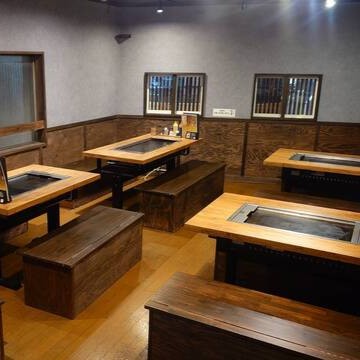北千住駅徒歩3分！貸切で楽しむご宴会・お集まりテーブル席の画像